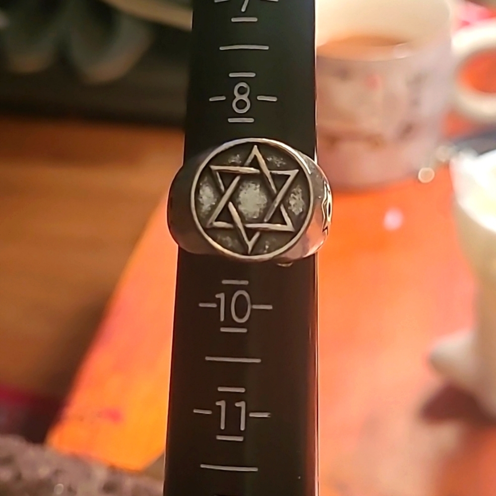 Star of David Ring sz 9
